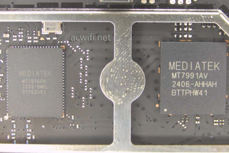 极具性价比的WiFi 7路由器! 小米BE5000无线路由器拆机测评 极具性价比的WiFi 7路由器! 小米BE5000无线路由器拆机测评