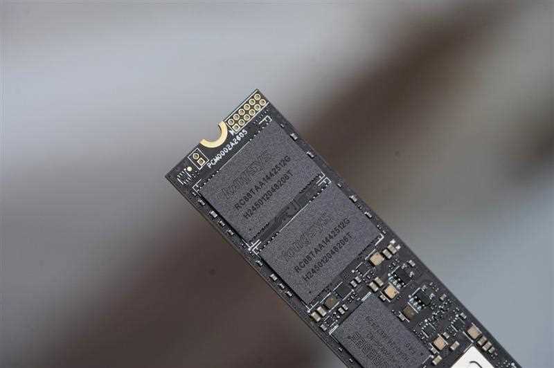 满血性能不超过62度! Lexar 雷克沙NM1090 PRO 2TB固态硬盘测评