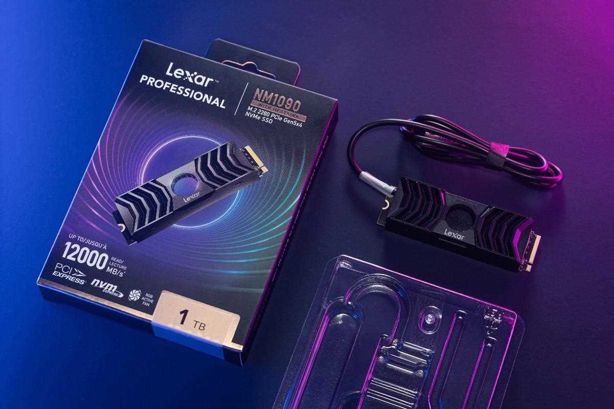Lexar 雷克沙NM1090 SSD测评!12000MB/s读速的PCIe 5.0炫彩重铠战士