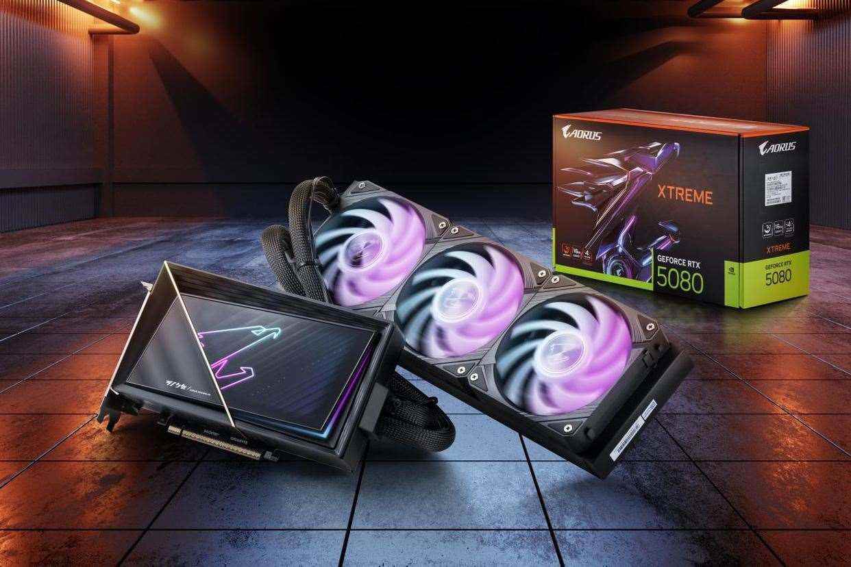 性能暴涨494%? RTX 5080 EXTREME水雕显卡比公版强了近15%