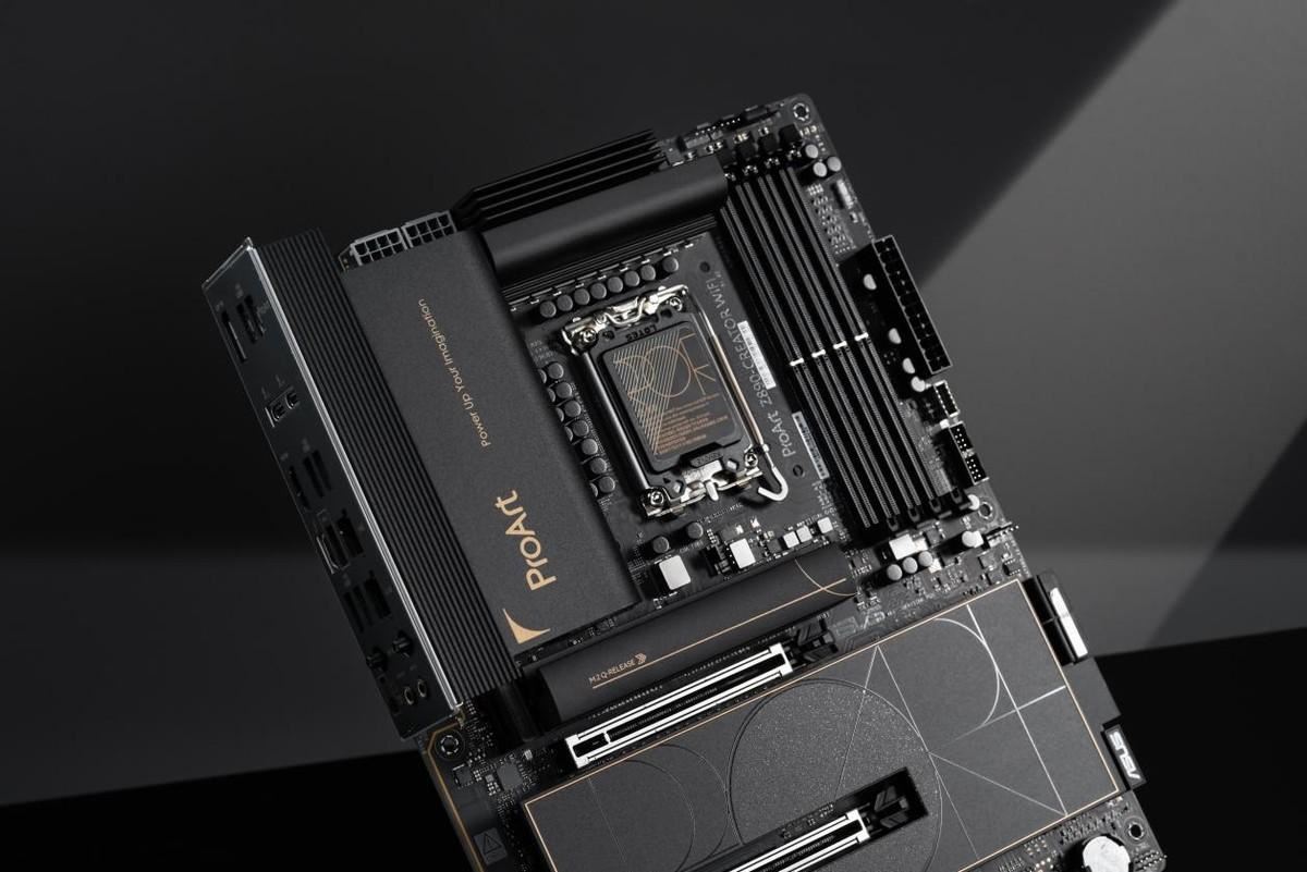 华硕ProArt Z890-Creator WiFi主板测评:创作者的硬核搭档! 华硕ProArt Z890-Creator WiFi主板测评:创作者的硬核搭档!