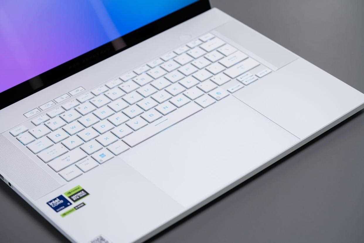 轻薄旗舰游戏本的标杆之作? ROG幻16 Air 2025首发开箱 轻薄旗舰游戏本的标杆之作? ROG幻16 Air 2025首发开箱