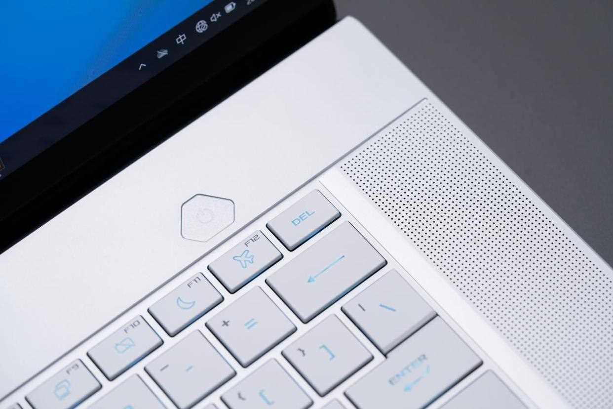 轻薄旗舰游戏本的标杆之作? ROG幻16 Air 2025首发开箱 轻薄旗舰游戏本的标杆之作? ROG幻16 Air 2025首发开箱