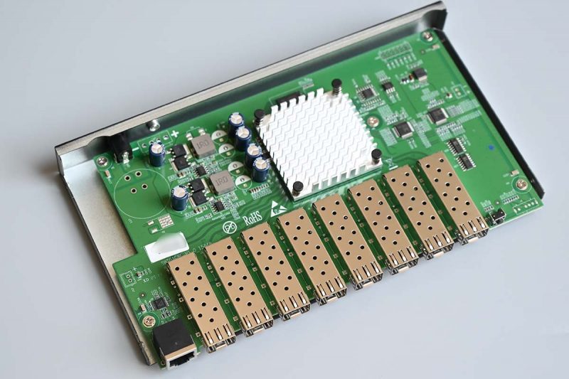 联果8口万兆三层全光交换机LG-SWTGW3C8F拆机测评 联果8口万兆三层全光交换机LG-SWTGW3C8F拆机测评