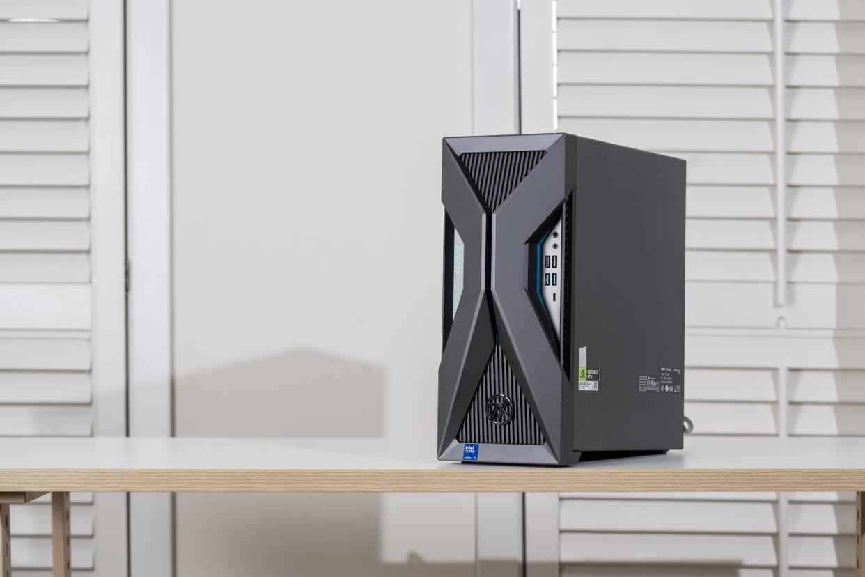 酷睿Ultra芯战力+TX5060Ti竞巅峰! 华硕天选6X台式机测评