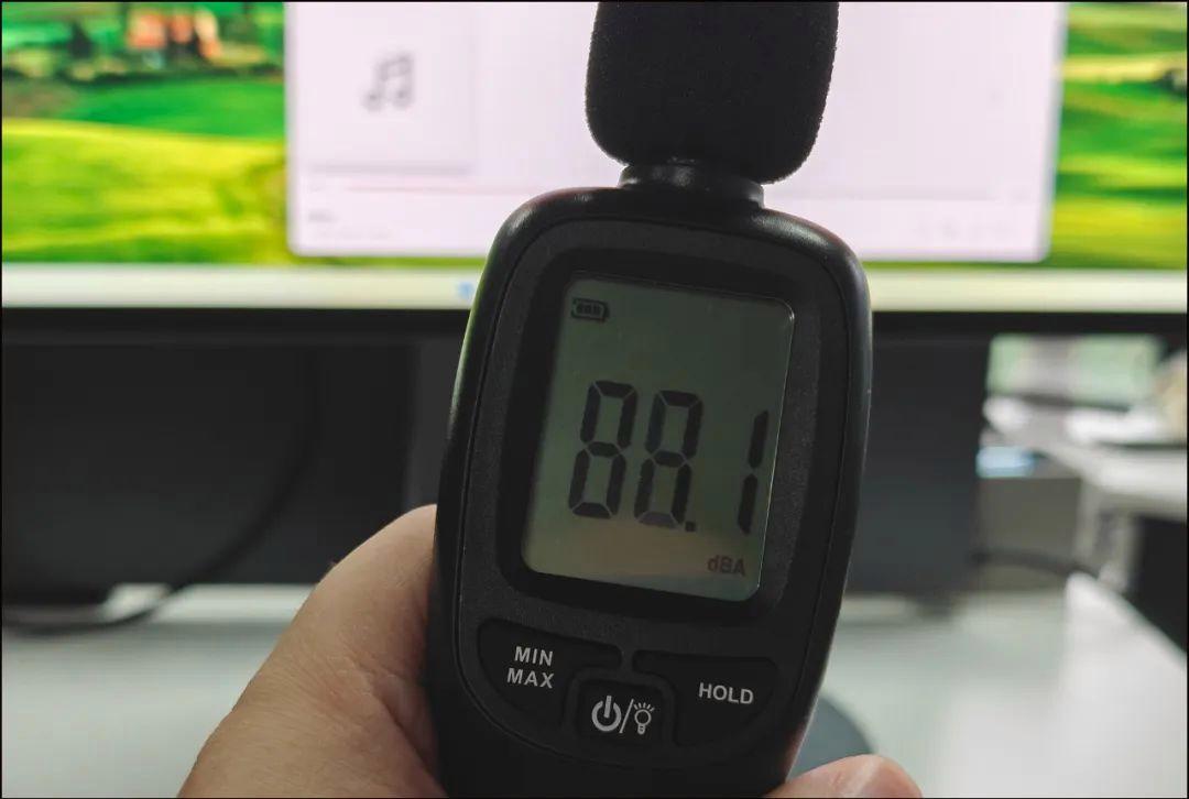 高能体验背后的真实力! 联想YOGA 27一体机2025款体验测评 高能体验背后的真实力! 联想YOGA 27一体机2025款体验测评