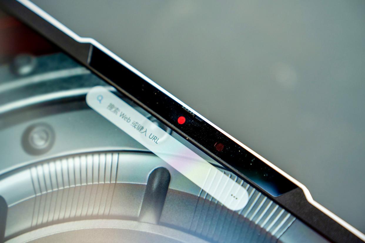 R9-8940HX 5070售8999元! 机械革命蛟龙16Z Pro笔记本首发评测 R9-8940HX 5070售8999元! 机械革命蛟龙16Z Pro笔记本首发评测