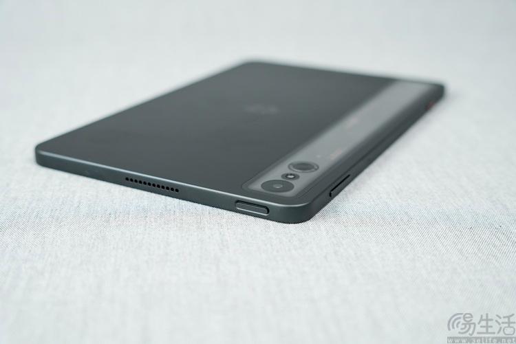 9英寸OLED屏突破小尺寸平板边界! 红魔电竞平板3 Pro评测 9英寸OLED屏突破小尺寸平板边界! 红魔电竞平板3 Pro评测