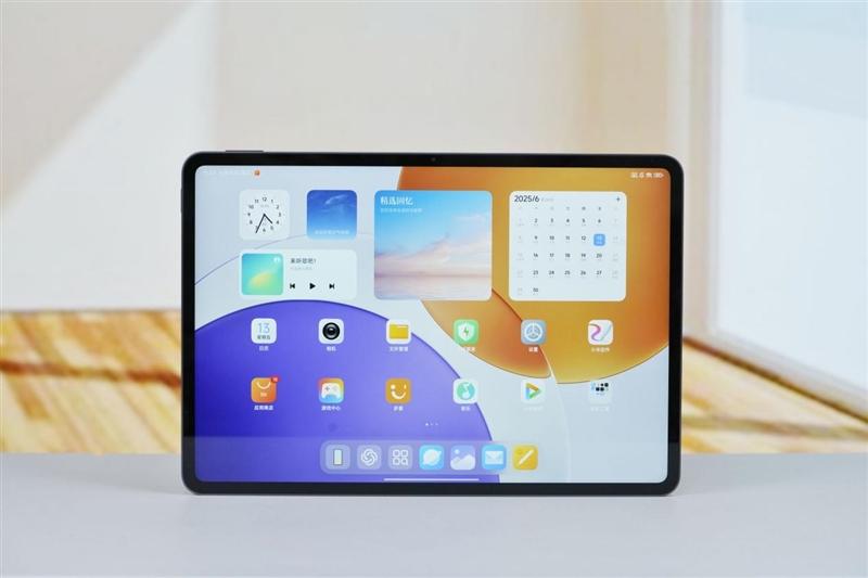 2.5英寸LCD屏+玄戒O1芯片! 小米平板7S Pro 12.5全面评测 2.5英寸LCD屏+玄戒O1芯片! 小米平板7S Pro 12.5全面评测