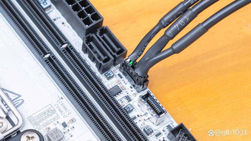 首发1799元! 微星MPG B850I EDGE TI WIFI 主板评测