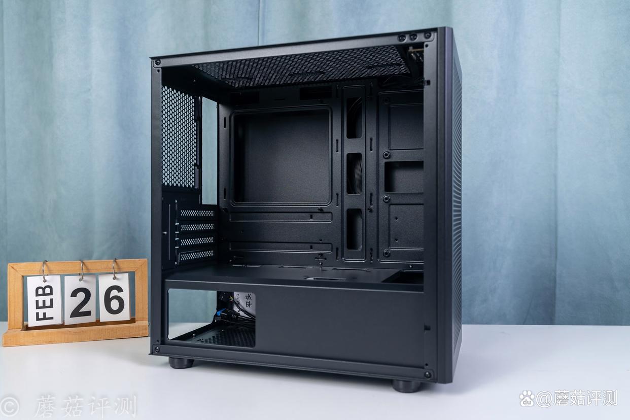 散热绝佳,+无光污染! 先马平头哥M2 Mesh机箱评测 散热绝佳,+无光污染! 先马平头哥M2 Mesh机箱评测