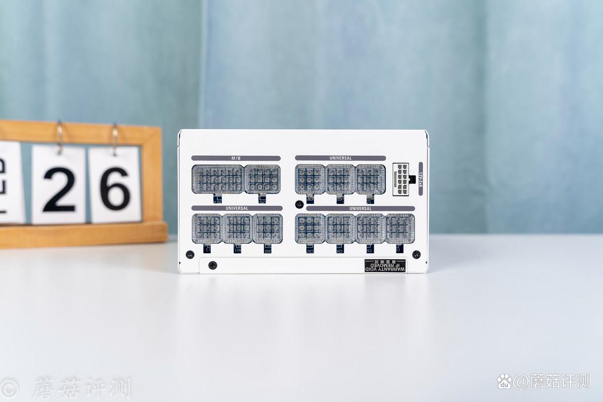 焕新升级九宫格水晶头发光模组! 振华LEADEX III PROA 1000W金牌电源拆解测评 焕新升级九宫格水晶头发光模组! 振华LEADEX III PROA 1000W金牌电源拆解测评