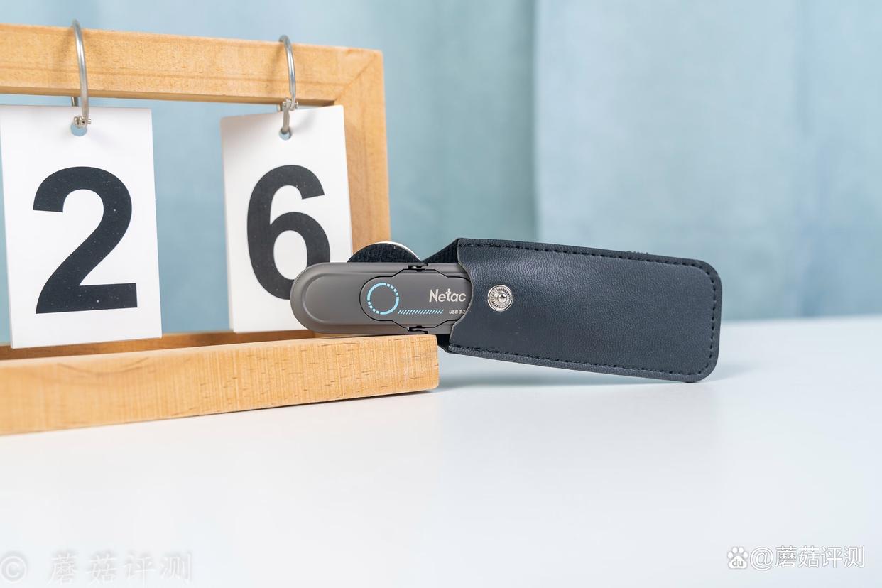 1GB/s读写两倍于SATA SSD! 朗科USB3.2 固态U盘US9 评测 1GB/s读写两倍于SATA SSD! 朗科USB3.2 固态U盘US9 评测