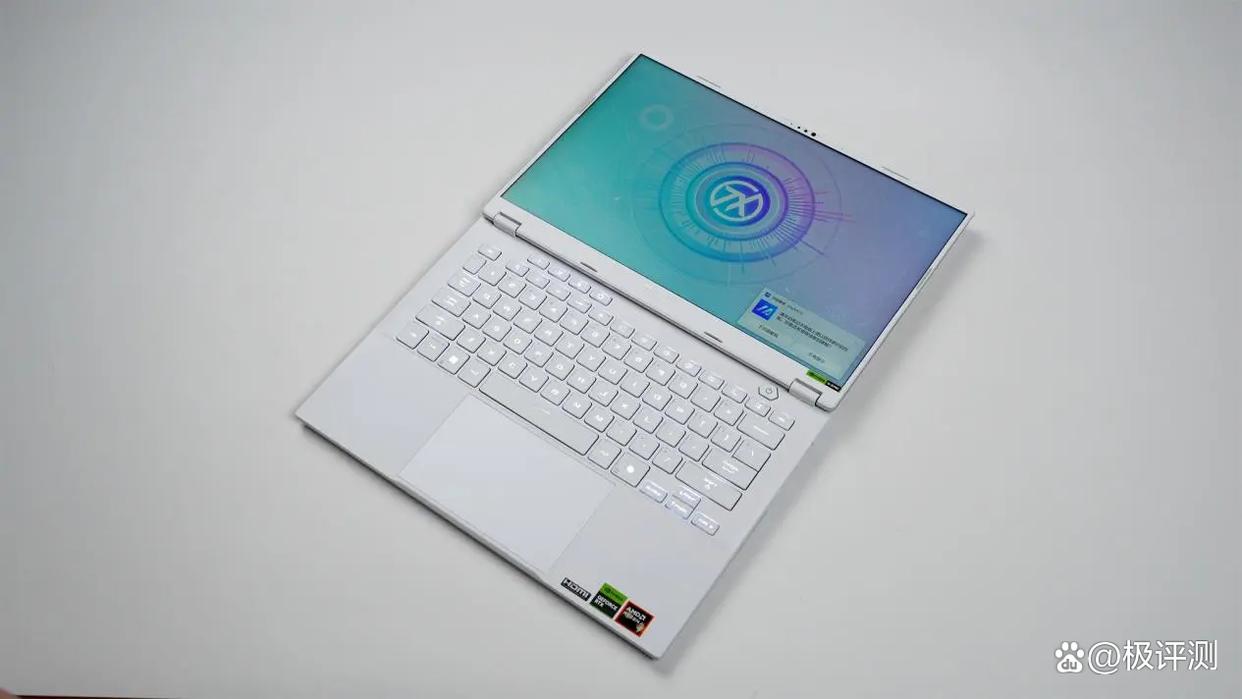1.46kg塞进满功耗RTX5060! 华硕天选Air 2025笔记本首发评测 1.46kg塞进满功耗RTX5060! 华硕天选Air 2025笔记本首发评测