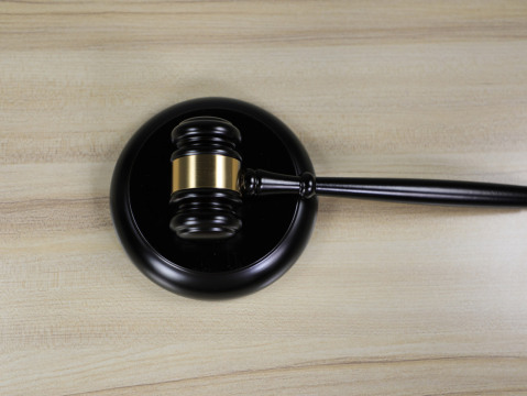 能否在刑事案件中索取民事赔偿?刑事附带民事诉讼审理期限是多久?