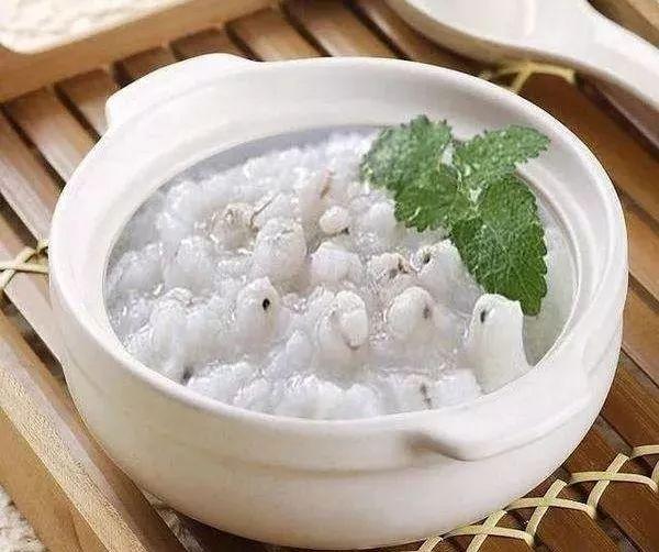  参芪薏米粥具有健脾祛湿的功效及做法