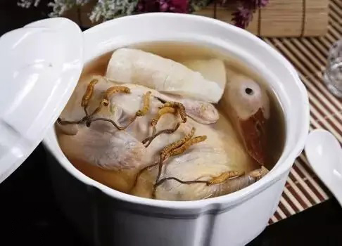  水鸭益脑汤具有滋阴补气及做法