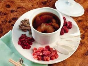  当归山楂茶具有消斑化瘀的功效与作用及做法