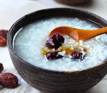  红枣糯米粥的功效与作用及做法