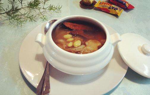  茯苓消斑汤的功效及做法