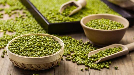  绿豆有哪些功效与作用及注意事项呢