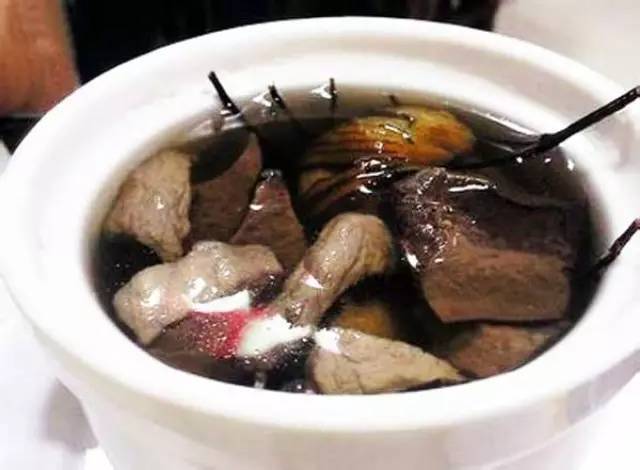  鸡骨草煲猪横脷汤的食疗制作方法