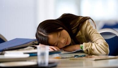  午睡有什么好处呢？关于午睡的小知识，你一定要记牢