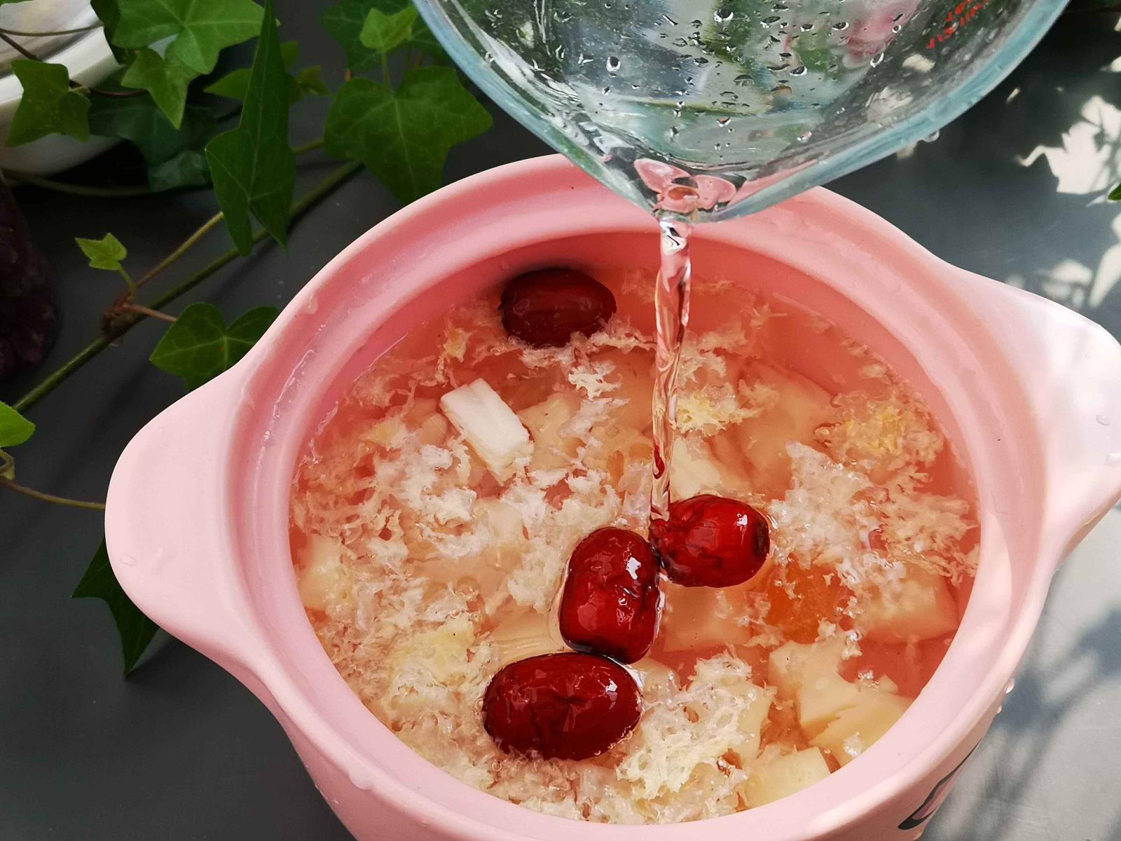 银耳红枣汤强化肝脏 银耳红枣汤强化肝脏