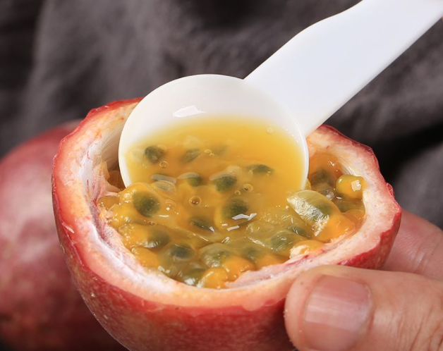 百香果吃多了对肠胃不好 百香果吃多了对肠胃不好