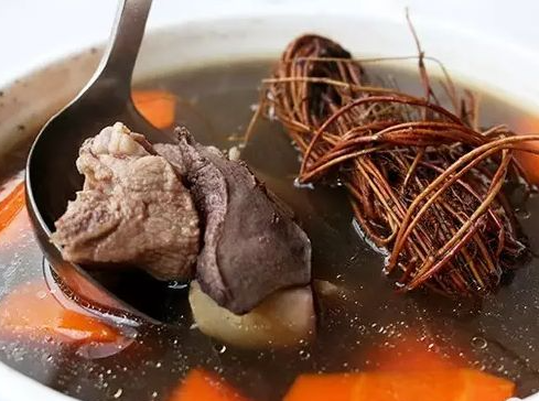 鸡骨草猪肉汤 鸡骨草猪肉汤