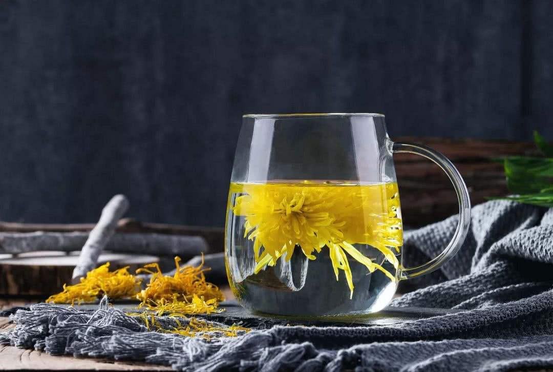 可以喝菊花茶 可以喝菊花茶