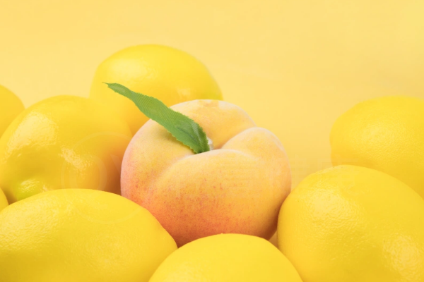  黄桃的功效与作用及禁忌有哪些？