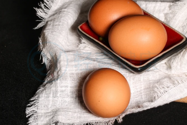  鸡蛋清的功效与作用及禁忌有哪些？