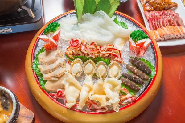 鲍鱼炖排骨 鲍鱼炖排骨