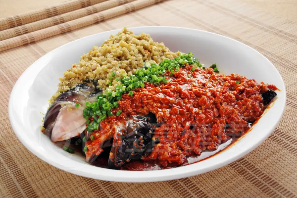  雄鱼头食谱推荐