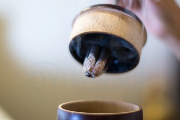  艾灸可以天天灸吗？伤元气吗？