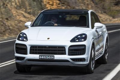 卡宴混动2021款报价及图片，油电混合保时捷卡宴多少钱