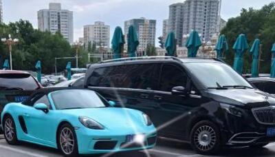 迈巴赫商务车7座vs680多少钱