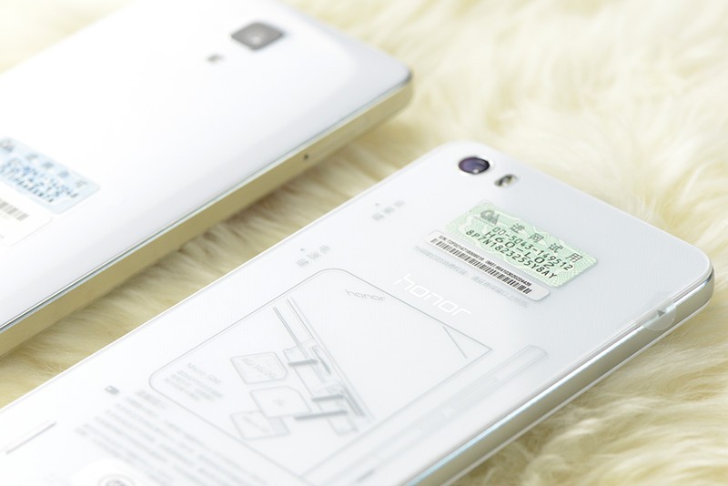 荣耀6 VS 小米4 华为荣耀6与小米4对比评测（详细全面）