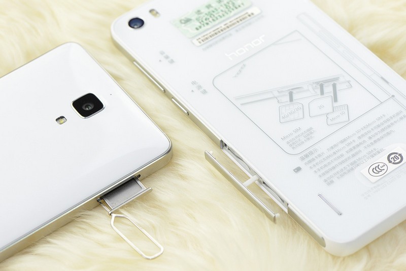 荣耀6 VS 小米4 华为荣耀6与小米4对比评测（详细全面）