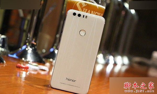 华为荣耀8和v8哪个更值得入手？华为荣耀v8和荣耀8全面区别对比深度评测