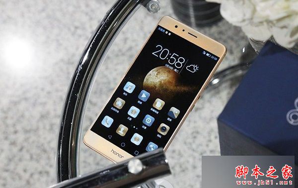 华为荣耀8和v8哪个更值得入手？华为荣耀v8和荣耀8全面区别对比深度评测