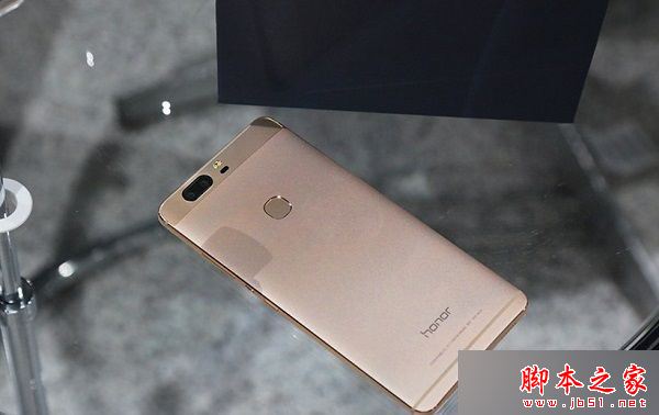 华为荣耀8和v8哪个更值得入手？华为荣耀v8和荣耀8全面区别对比深度评测