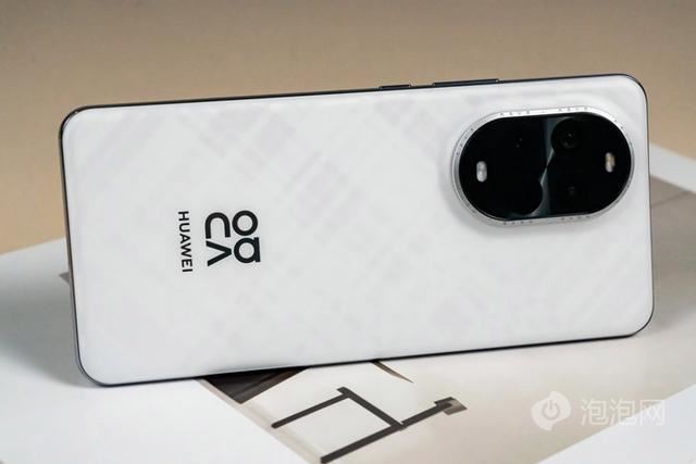 更强的影像与通信能力! 华为 nova 13 Pro手机全面评测