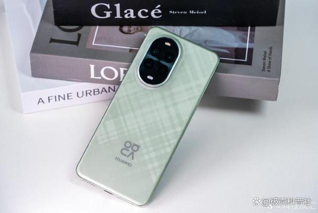 华为nova 13和nova 13Pro有什么不同？华为nova13和nova 13Pro对比评测