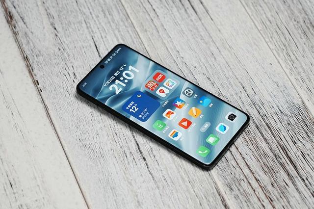 小米15和OPPO Find X8哪个好?OPPO Find X8和小米15全方位对比评测 小米15和OPPO Find X8哪个好?OPPO Find X8和小米15全方位对比评测