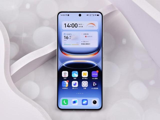 小米15和iQOO 13买哪个好?小米15、iQOO 13配置对比评测 小米15和iQOO 13买哪个好?小米15、iQOO 13配置对比评测