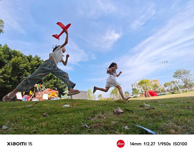 小米15和iQOO 13买哪个好?小米15、iQOO 13配置对比评测 小米15和iQOO 13买哪个好?小米15、iQOO 13配置对比评测