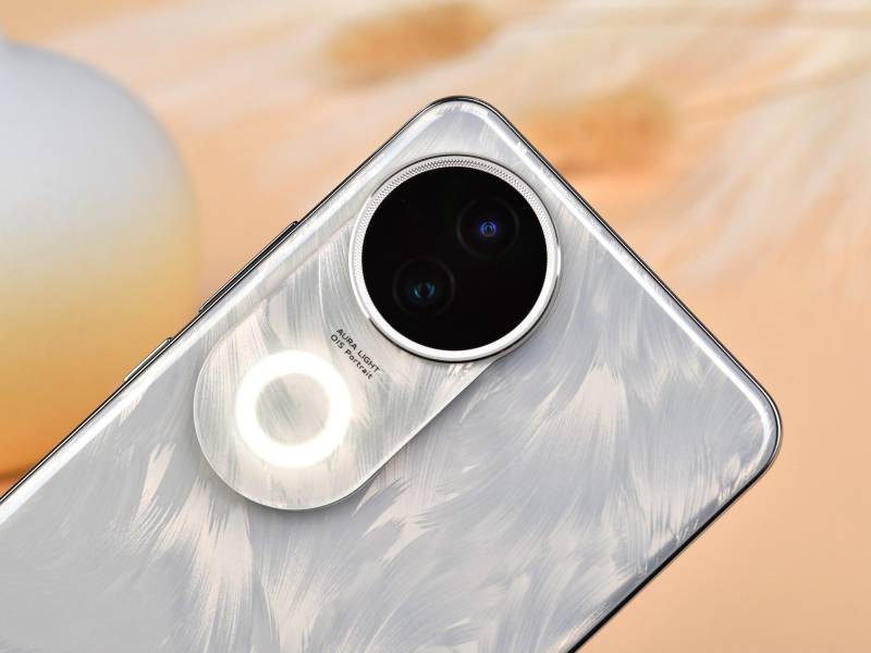 vivo S20和vivo S20 Pro买哪个好？vivo S20和vivo S20 Pro区别对比评测