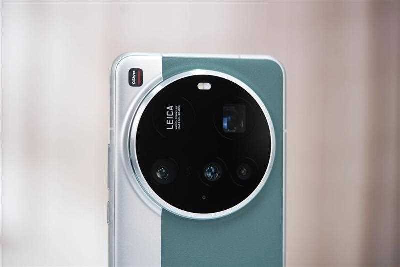 今年再无Ultra! 2025年最强拍照旗舰小米15 Ultra首发评测 今年再无Ultra! 2025年最强拍照旗舰小米15 Ultra首发评测